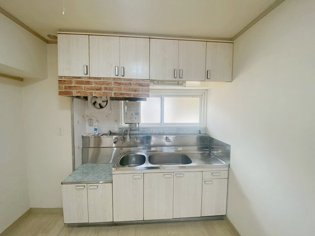 中山五月台住宅24号棟のキッチン