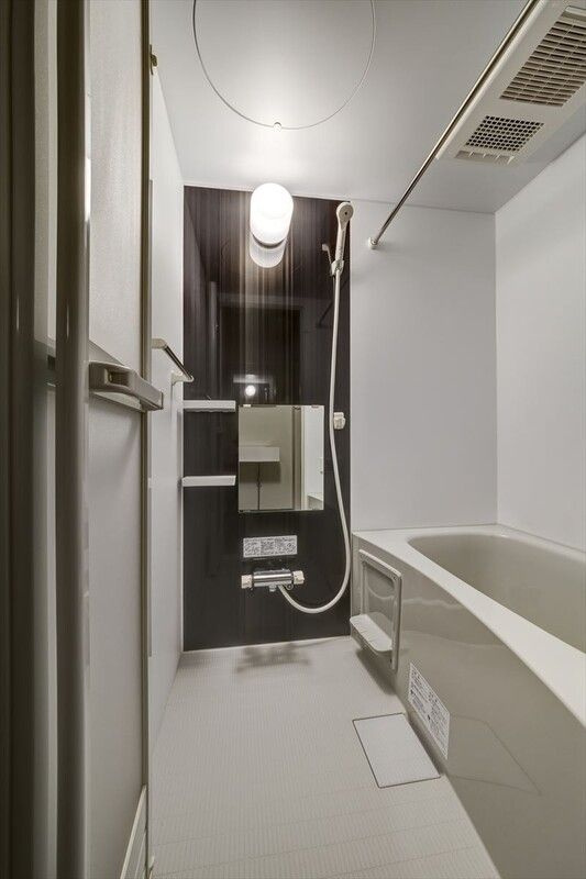 CRASTINE西堀8丁目Cの浴室