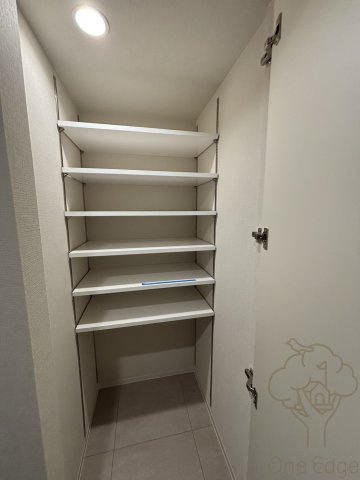 アーバングランデ新大阪の玄関