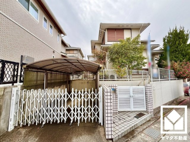 京田辺市花住坂３丁目の外観
