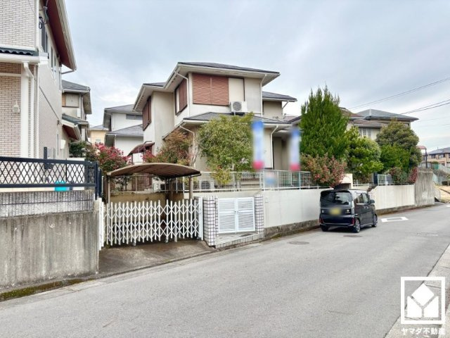 京田辺市花住坂３丁目の外観