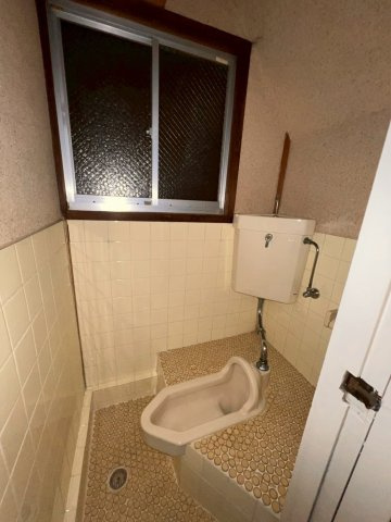 味美貸店舗のトイレ