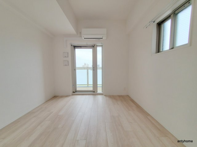 エスリードレジデンス大阪難波 仲介手数料無料の居間・リビング