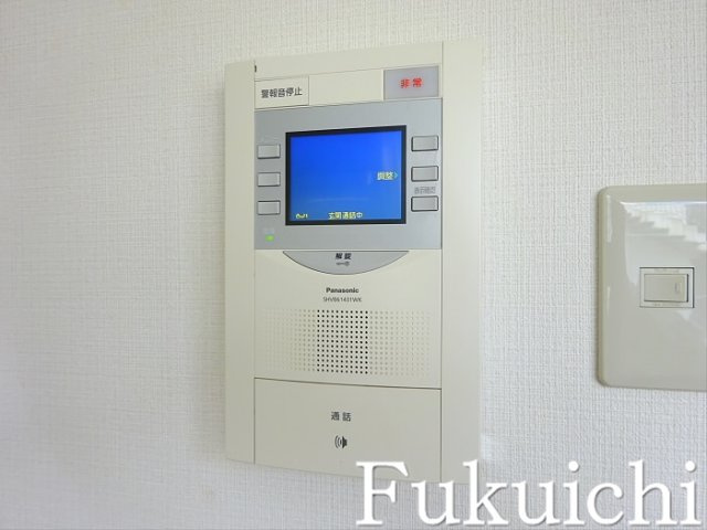 エレガン学芸大学のセキュリティ