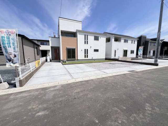 新築　甘楽郡甘楽町金井第2　Livele Garden.S　1号棟の前面道路含む現地写真|南側接道幅員約6ｍ