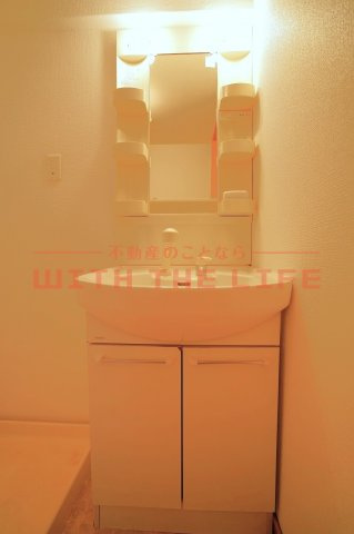 エスティーム・アン櫛原【キャッシュバック対象物件】の独立洗面台|使いやすい独立洗面台です