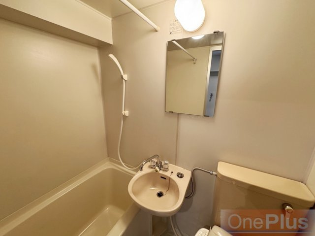 サンクラッソ阪急六甲駅前EASTの洗面所