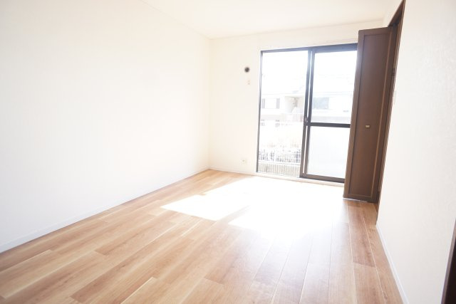 ハイツMの居間・リビング