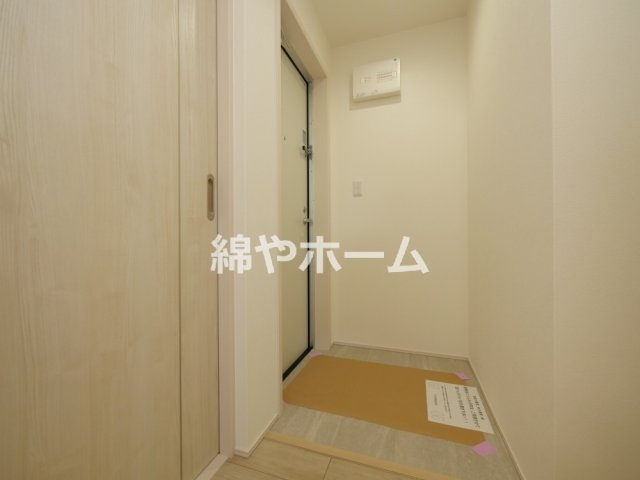 フジパレス遠里小野イーストの玄関|きれいな玄関です