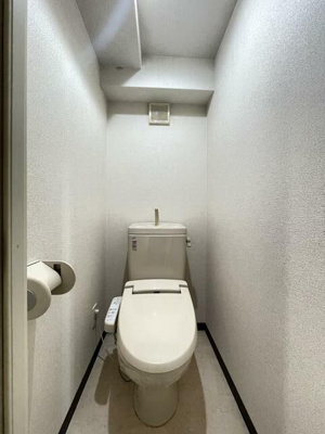 【トイレ】 | 蕨ヒルズ Ｙ棟 | 落ち着いた色調のトイレです