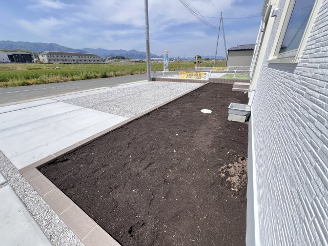 新築　甘楽郡甘楽町金井第2　Livele Garden.S　2号棟の庭|甘楽町金井第2　Livele Garden.S