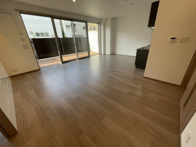 プレジオ西宮北口の居間・リビング