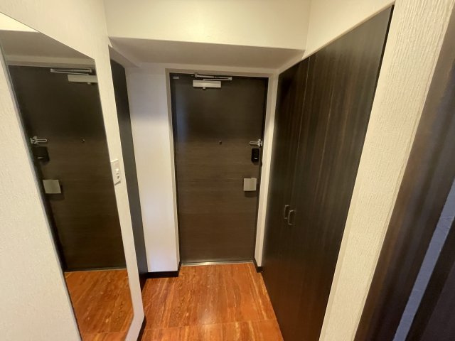 プレジオ西宮北口の玄関