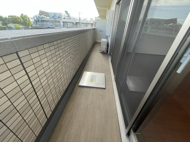 プレジオ西宮北口のバルコニー