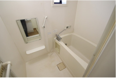 【浴室】 | メープル湊 B