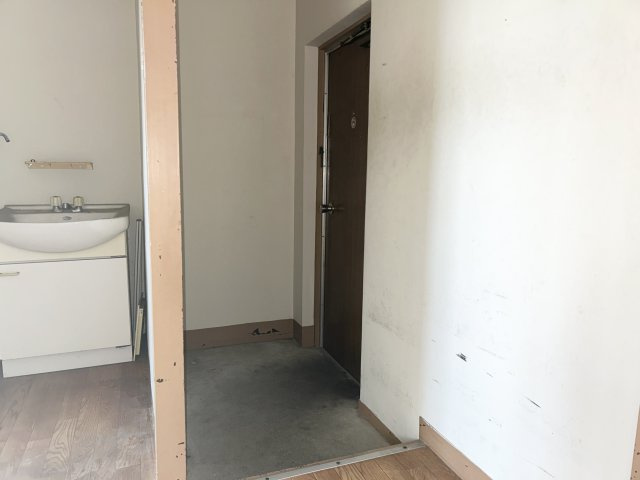【玄関】 | 縄岡マンション
