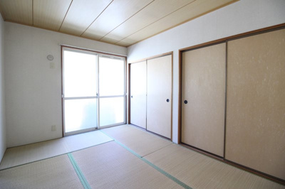 【寝室】 | グランジュール津島　A