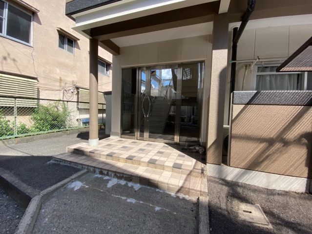 ファイブ南方のエントランス