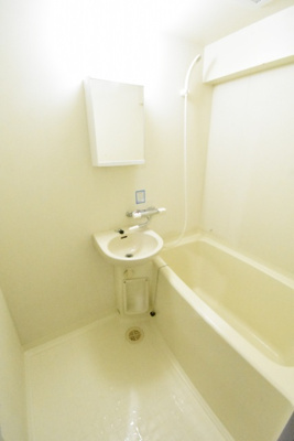 【浴室】 | フローラ伊島