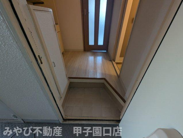 ジョイ甲子園の玄関