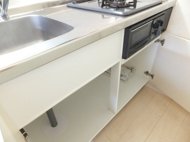 ヴェスタ市川B棟のキッチン