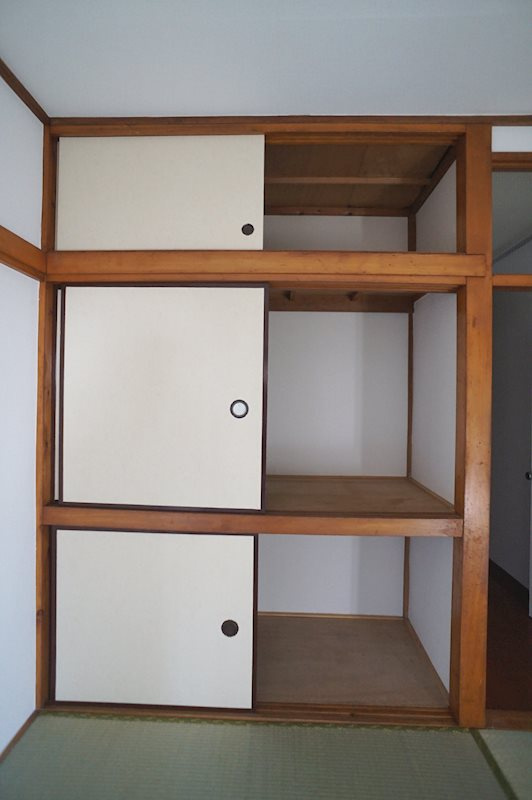 ハウス赤羽台の収納