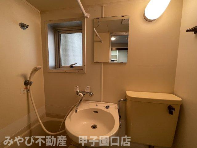 パレラフィネ甲子園口の洗面所