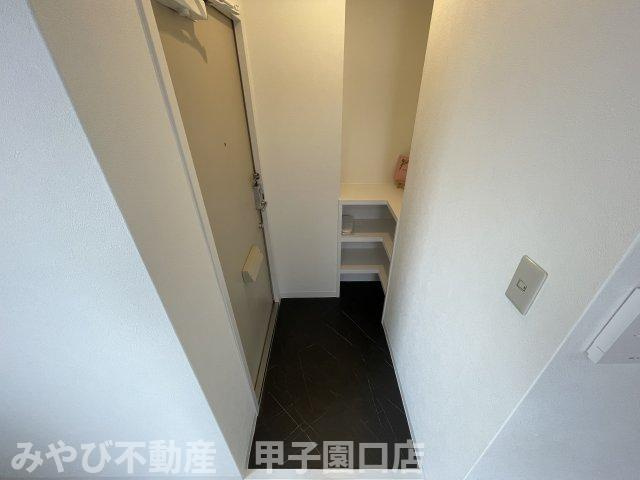 パレラフィネ甲子園口の玄関