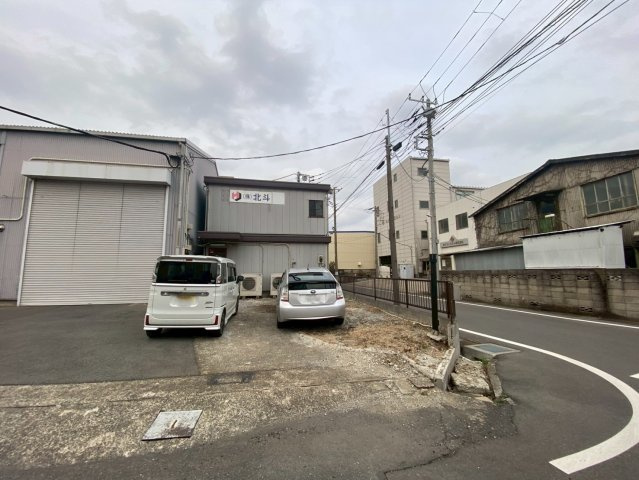 船橋栄町事務所・倉庫の駐車場