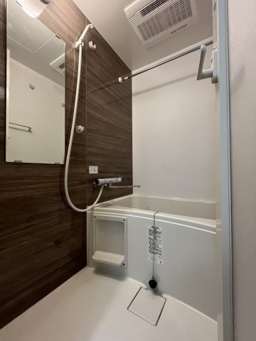 アルティザ氷川台の浴室