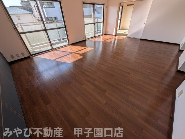 花園マンションの内装