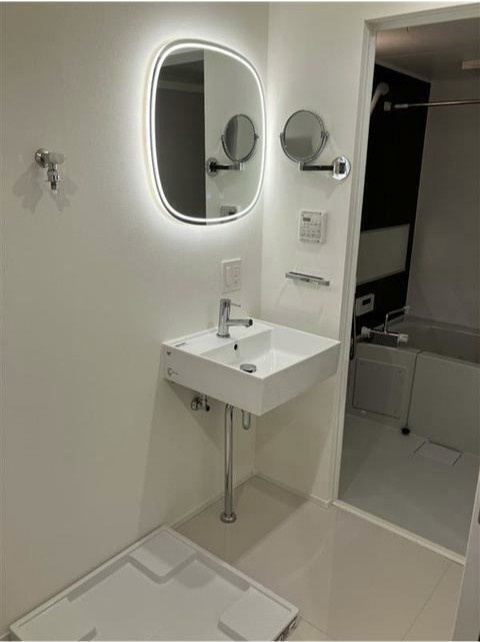 SOLASIA residence 都立大学の洗面所