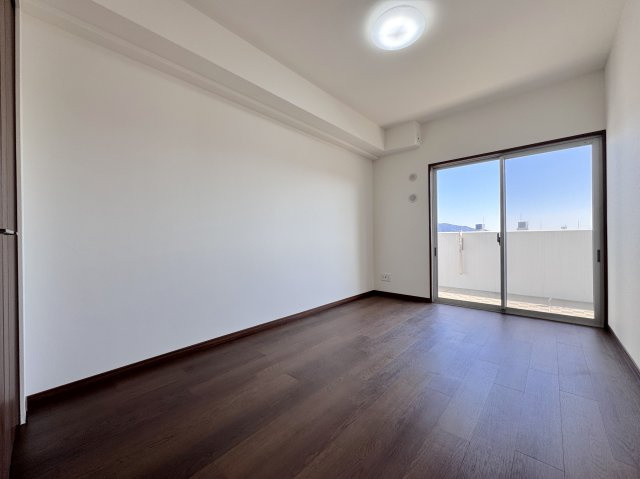 アンピール空港南の洋室