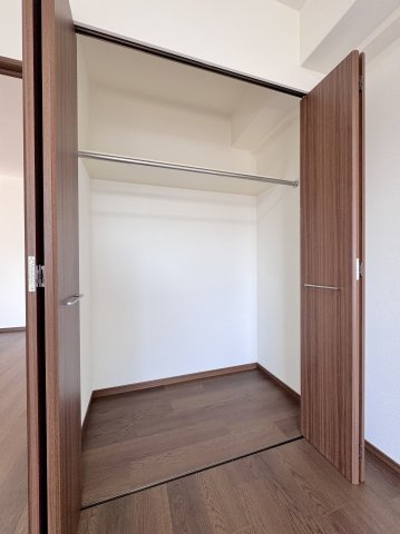 アンピール空港南の収納