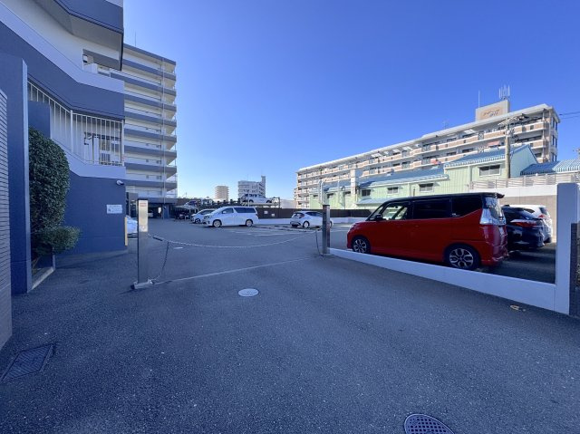 アンピール空港南の駐車場