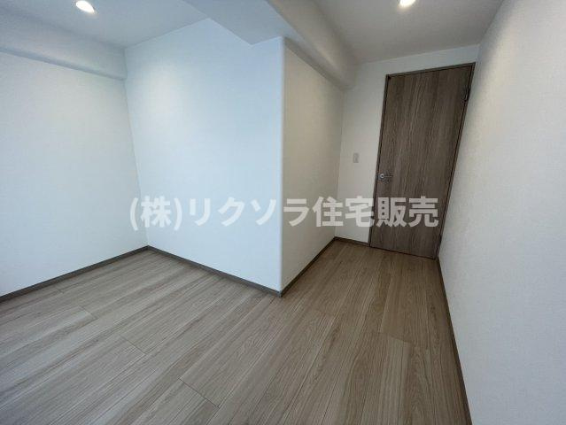 香里ケ丘ガーデンハイツⅠの寝室|洋室3.5帖
■物件内覧・資金計画相談・住宅ローン相談、リフォーム相談、お問合せ受付中■
※当日・翌日のご内覧、ご相談はお電話でのお問合せがスムーズです！