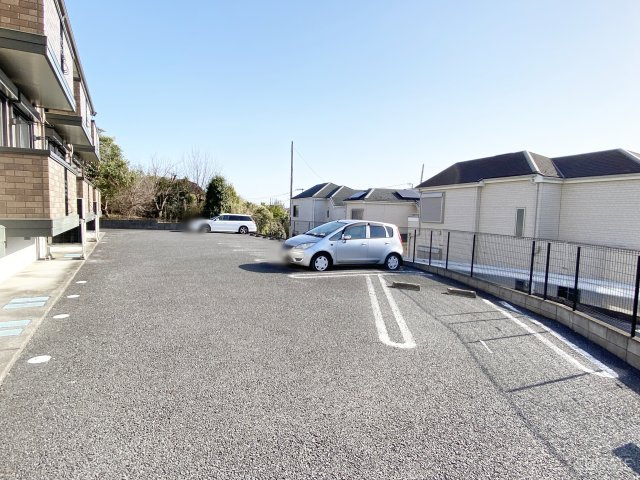 コートクレアールの駐車場|専用駐車場！