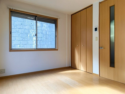 【洋室】 | ドミール六浦東