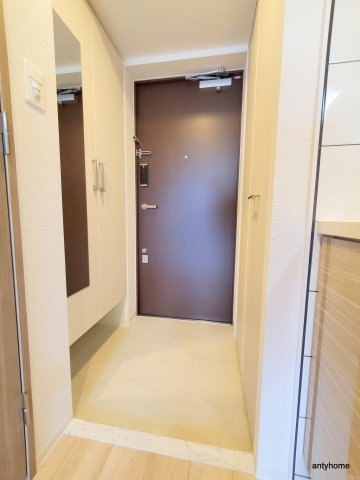 エスリードレジデンス大阪難波 仲介手数料無料の玄関