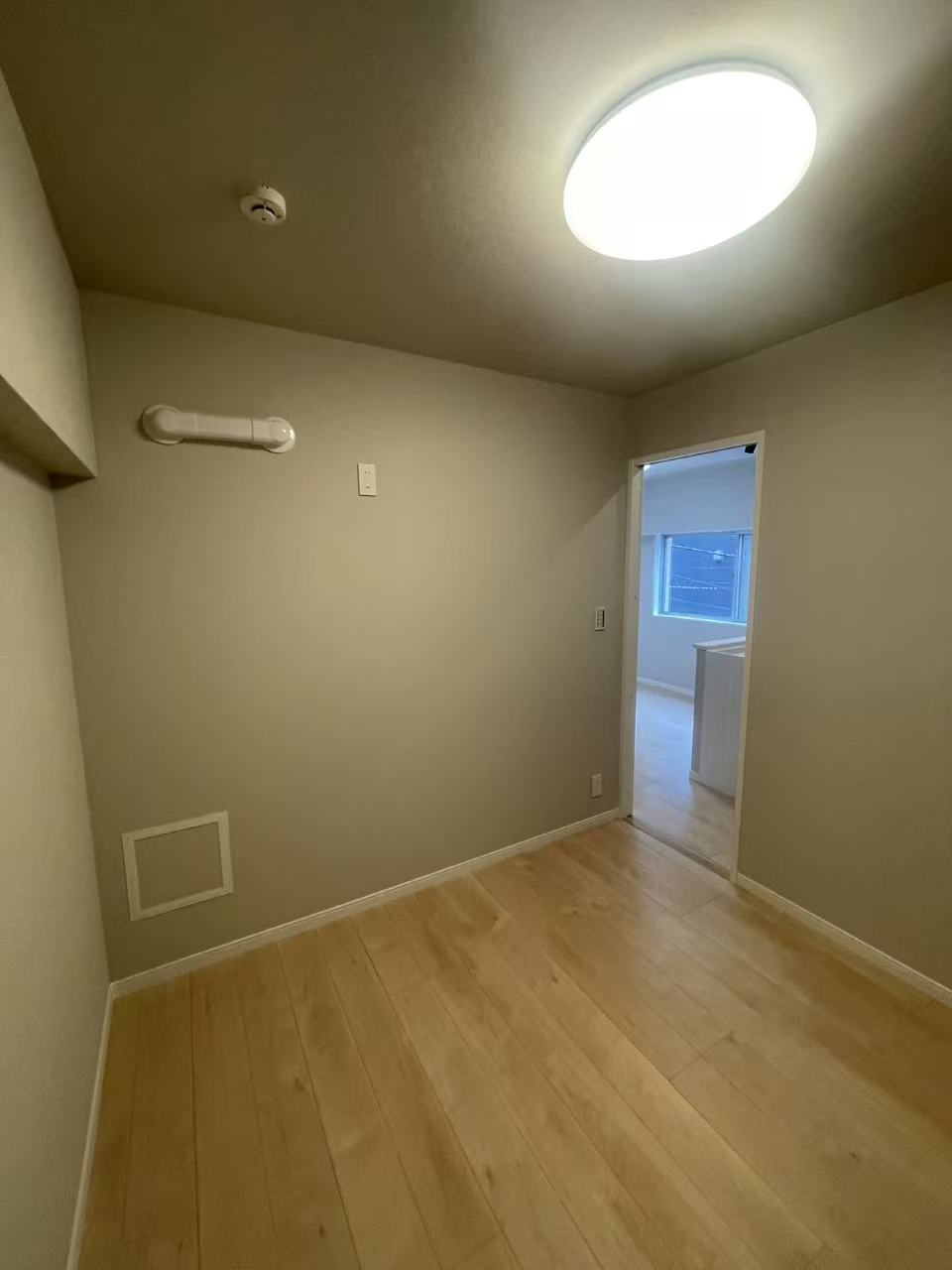 新宿パークサイド永谷の洋室