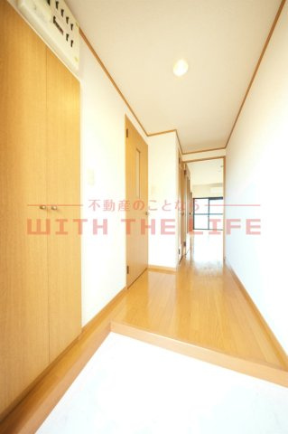 サンライズ東櫛原【キャッシュバック対象物件】の玄関|落ち着いた玄関です