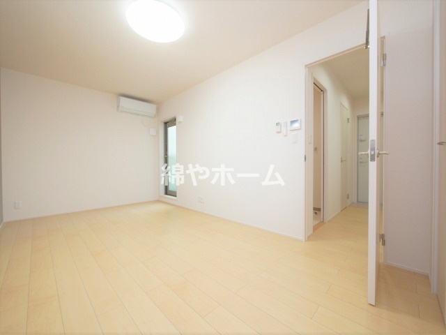 フジパレス杉本町駅西Ⅰ番館の居間・リビング|使いやすい居間です