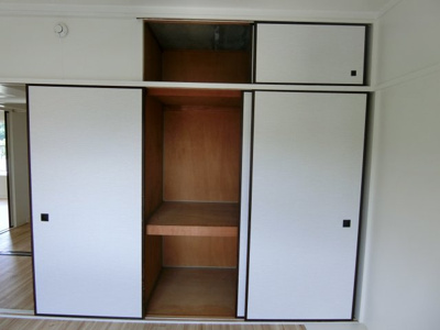 【収納】 | ビレッジハウス青木2号棟 | イメージ304号室の写真