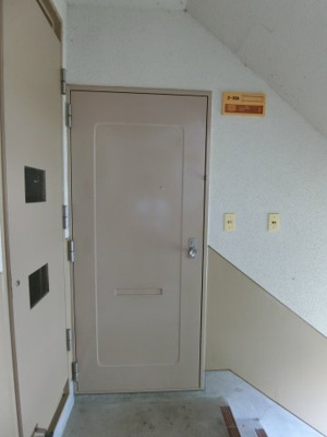 【玄関】 | ビレッジハウス青木2号棟 | イメージ304号室の写真