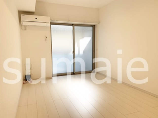 リブリ・クレール浦和の寝室|写真は反転タイプの画像です。