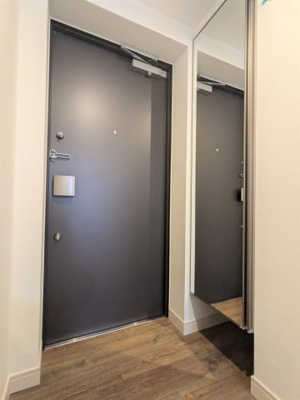 【玄関】 | ワーフときわ台 | 玄関です