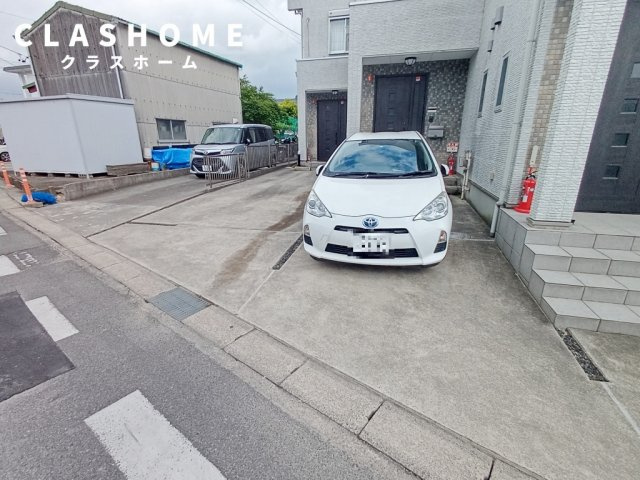 シェソワ八橋　　　刈谷市近郊の賃貸はクラスホーム　　の駐車場