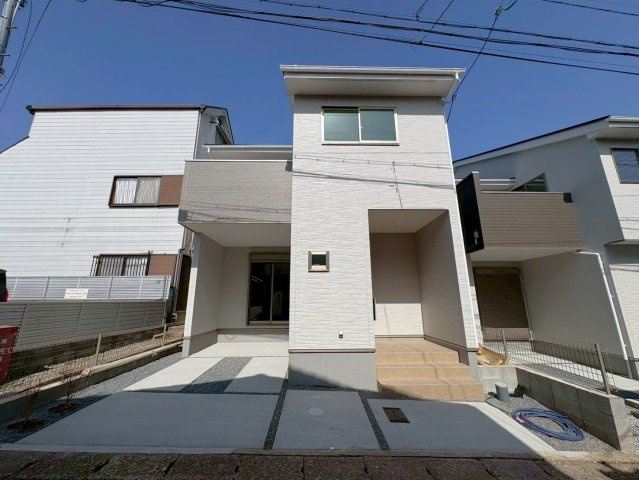 ◆家事動線良好な４ＬＤＫ◆全居室２面採光で陽当たり通風良好◆収納充実◆山科区川田西浦町１期の外観|外観