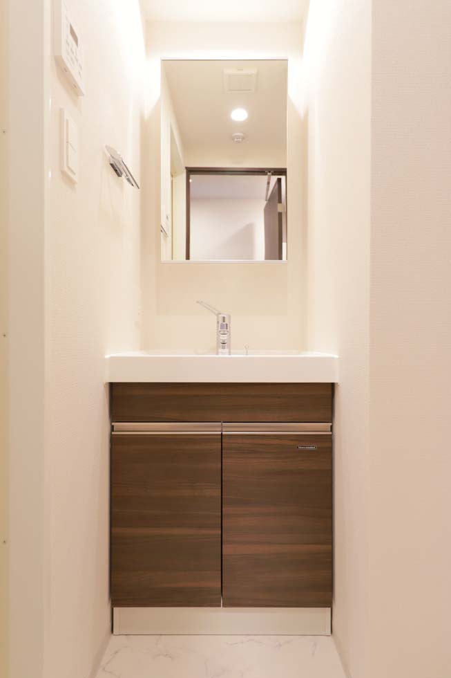 MIND両国の独立洗面台