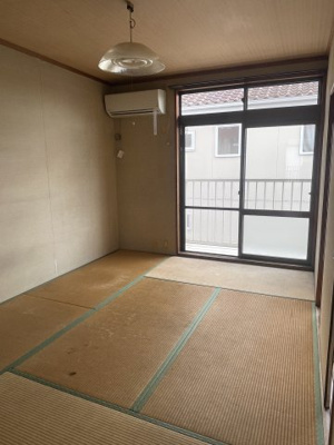 【和室】 | シティハイムハーベストⅠ | 畳の上でゆっくりとくつろげる和室です
